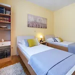 Apartment Lucija
