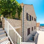 Apartment Lucija