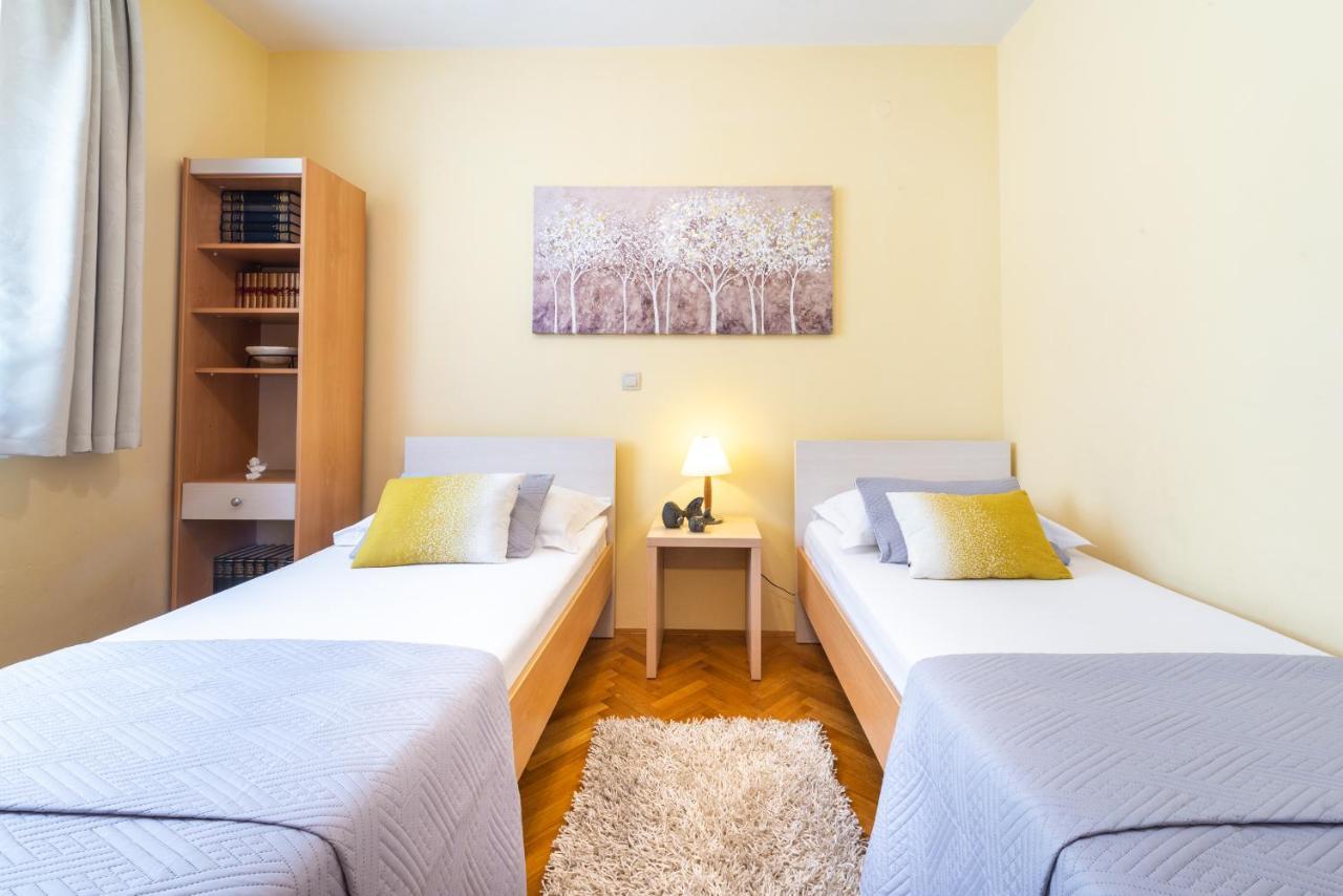 Lucija Apartamento *