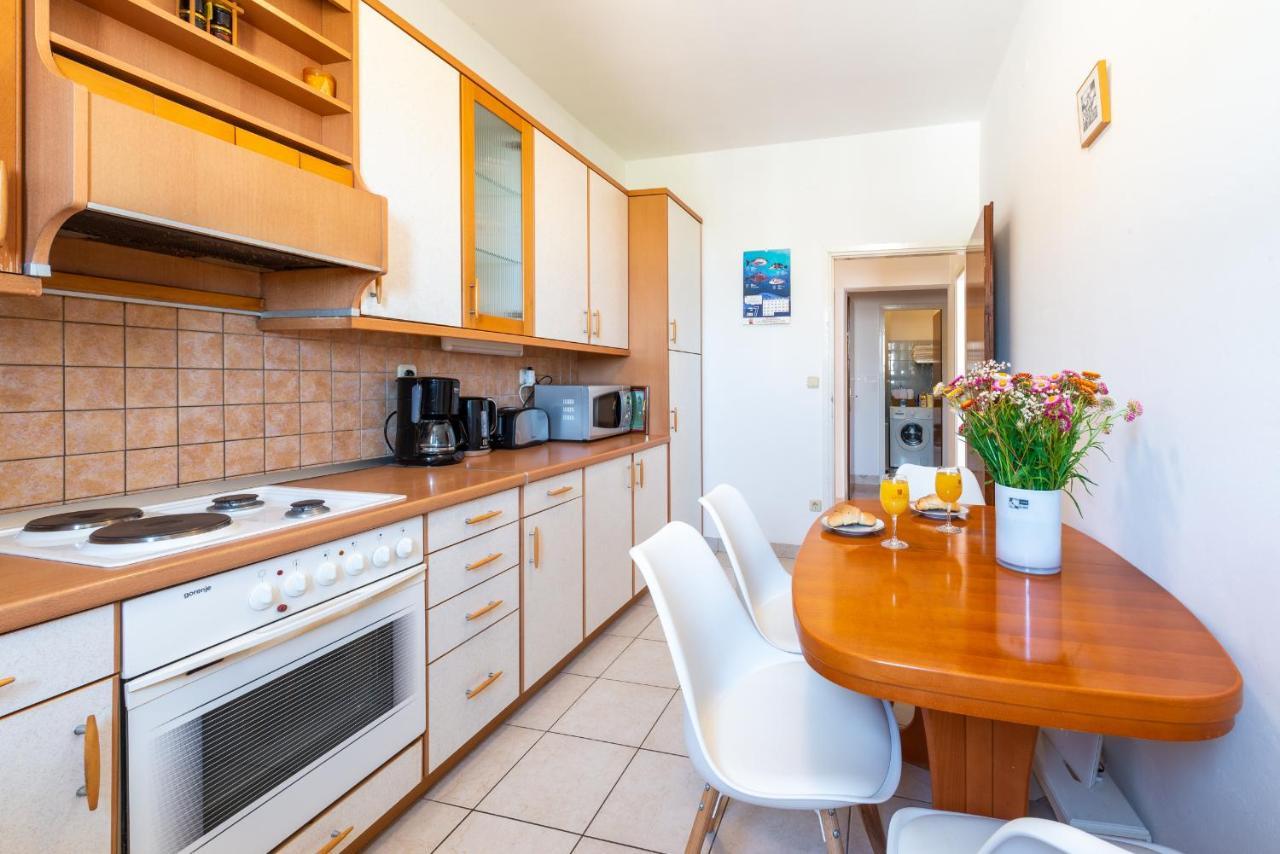 Apartamento Lucija *