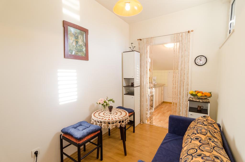 Apartamento Lucija *